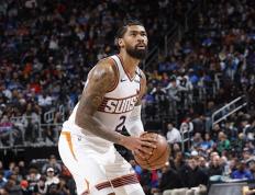 开云体育平台APP-太阳主场逆转76人，布克贡献27分