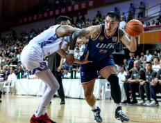 开云体育平台APP-山东男篮展现强大实力，连胜在望