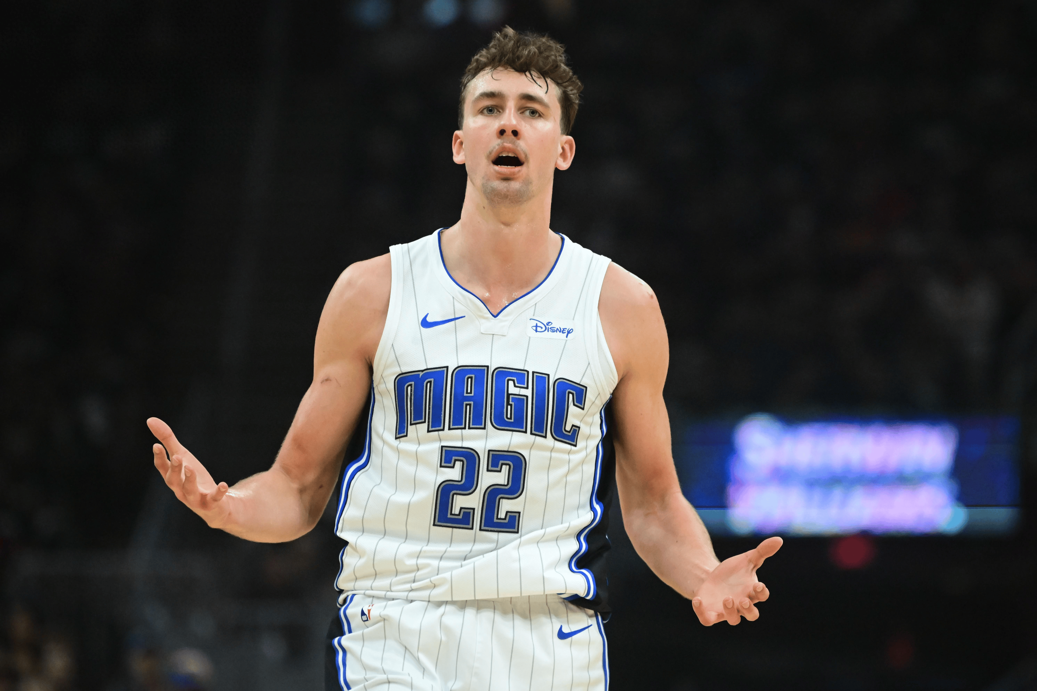 开云体育官网-森林狼队迎来关键比赛，球员积极备战的简单介绍