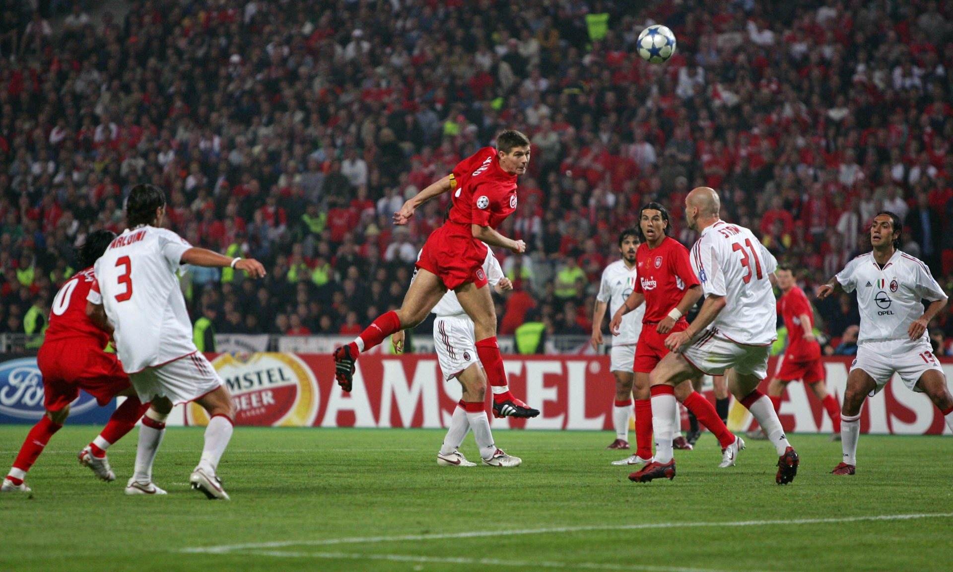 开云体育登录-足球比赛中的精彩瞬间再次上演