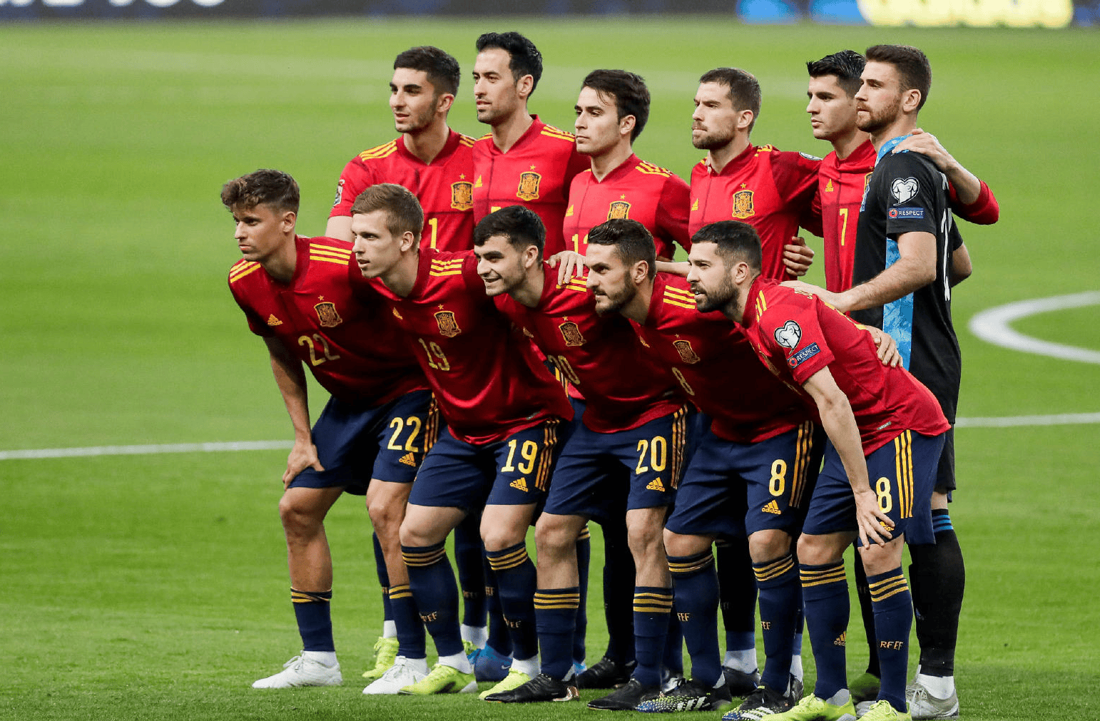 开云APP-欧国联赛事接连燃情,球场上的较量愈发激烈的简单介绍