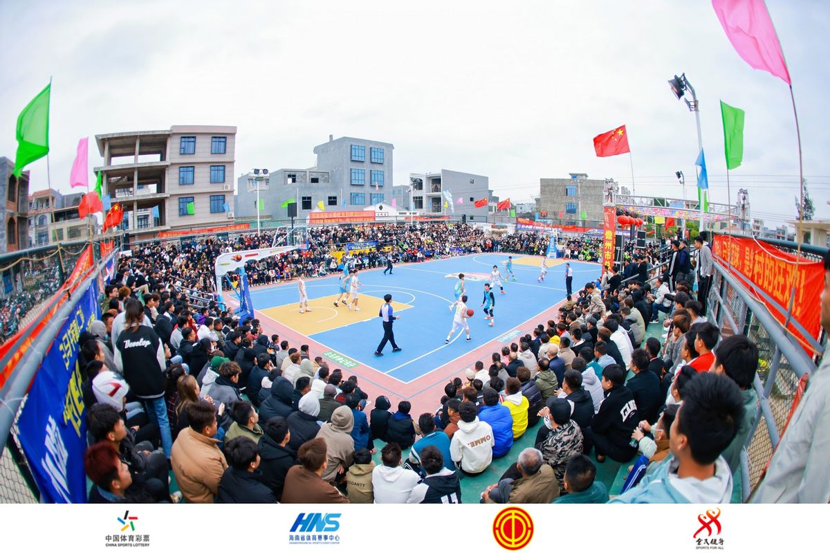 开云体育官方网站-双方队伍实力并存，篮球对决精彩纷呈！的简单介绍