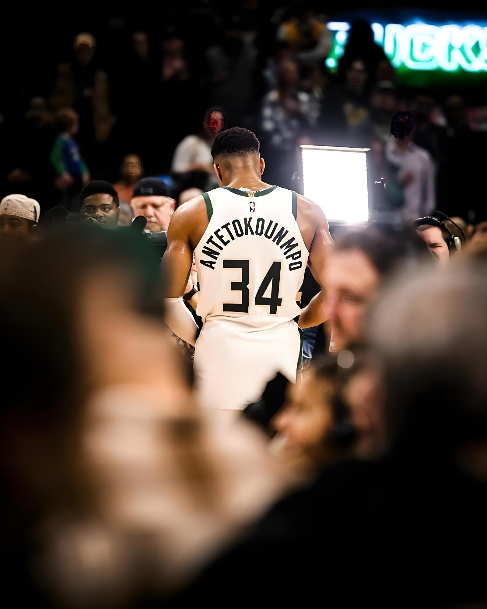 开云APP-雄鹿逆转热火，字母哥砍下35分