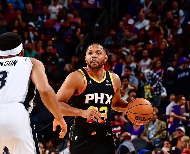 开云体育在线-关于勇士客场大胜篮网，波波维奇重返助威的信息