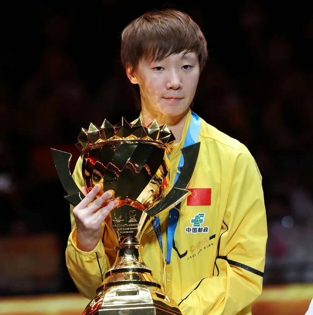 开云体育下载-亚洲球星在国际比赛中取得胜利