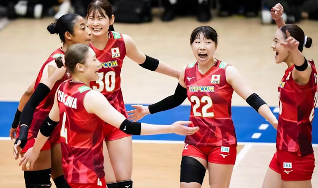 开云下载-日本队终结对手连胜,夺得团体比赛冠军