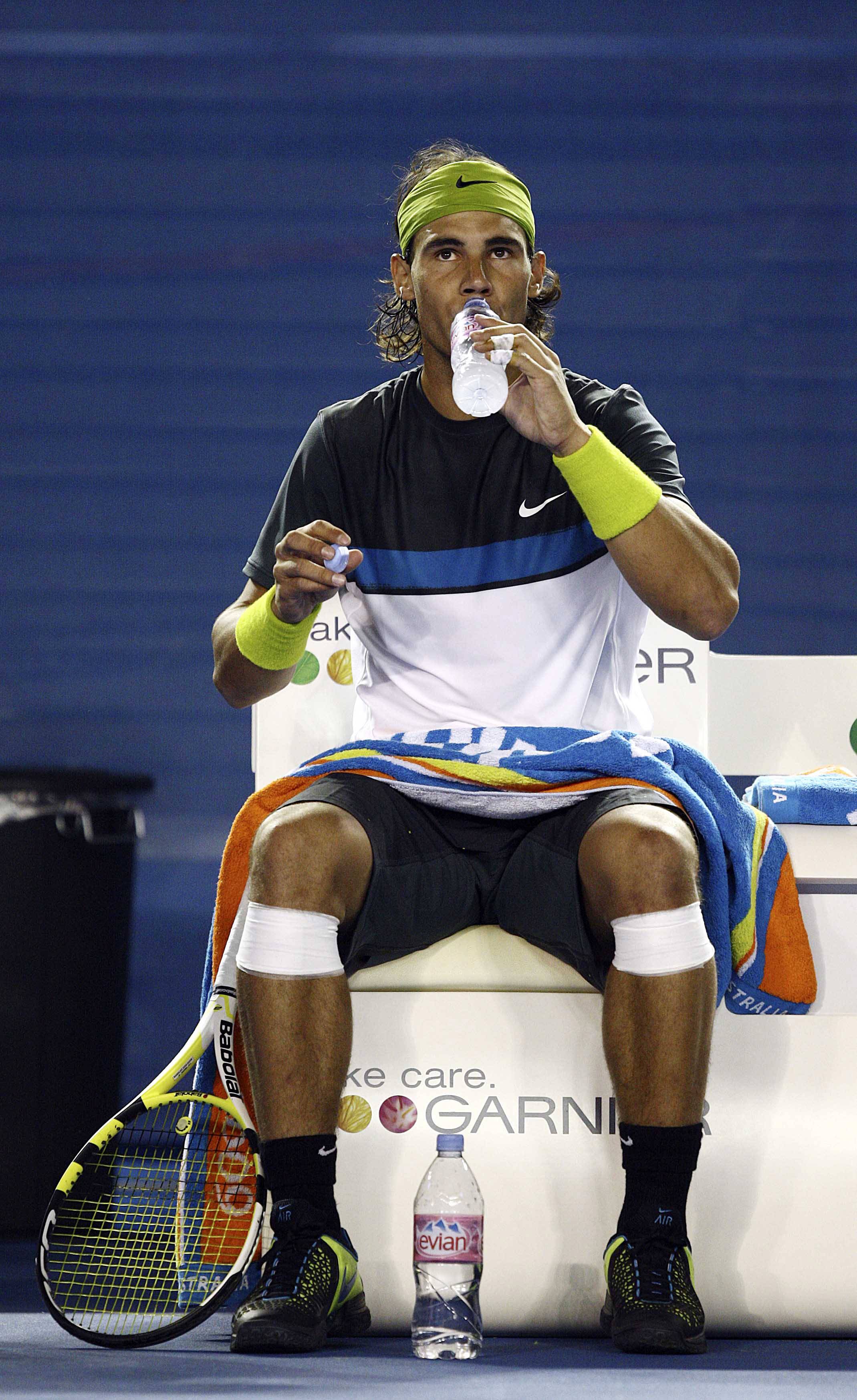 开云下载-拉沃尔杯绝杀蒙特卡洛大师赛，纳达尔扛起全队