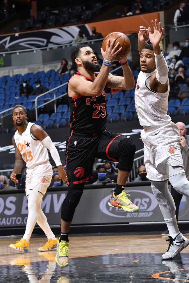 开云APP-山西队轻取雷霆,范弗利特刷新纪录