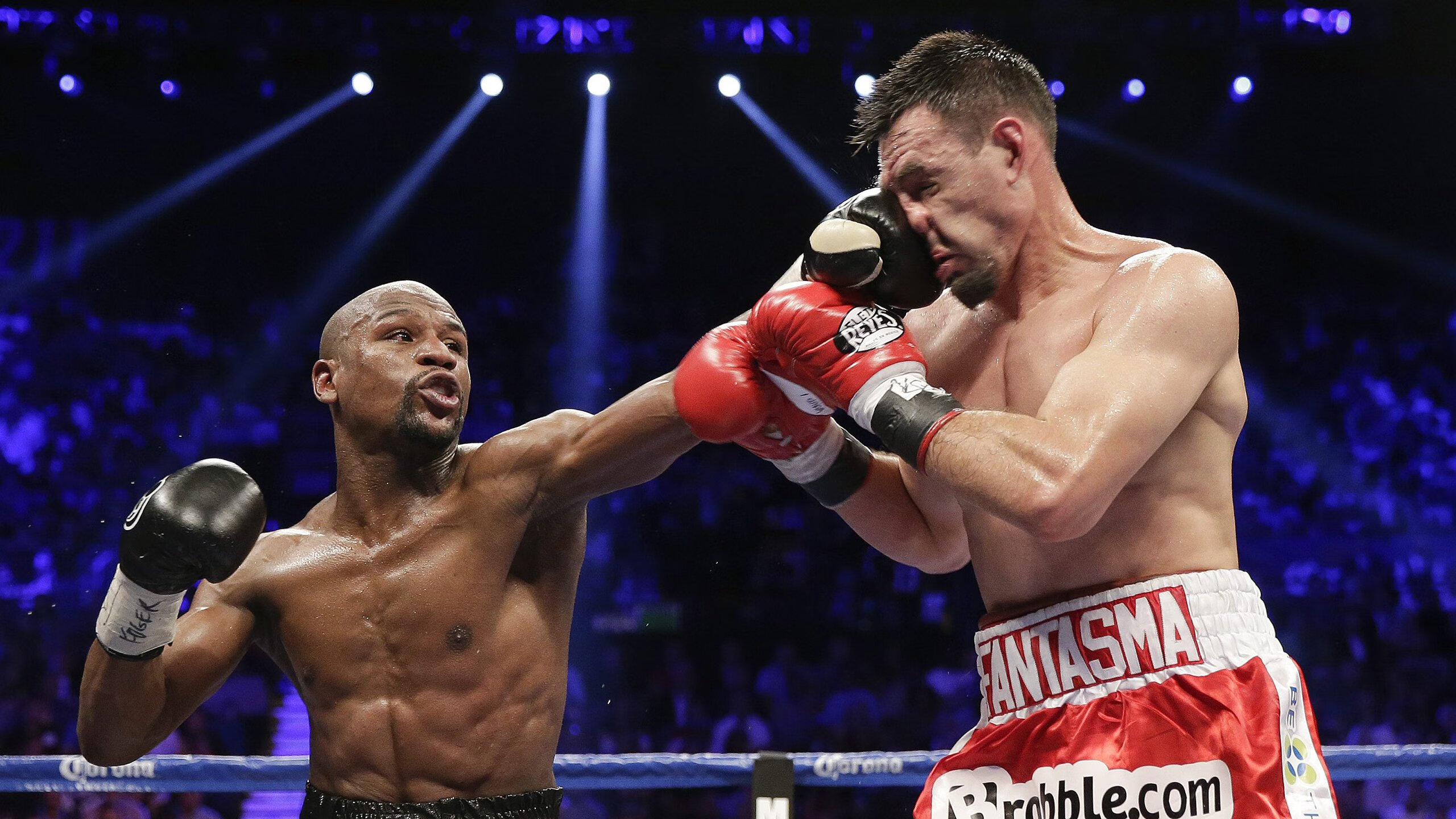 开云平台-当希腊怪兽踢起欧冠，字母哥的篮球淘汰赛之夜